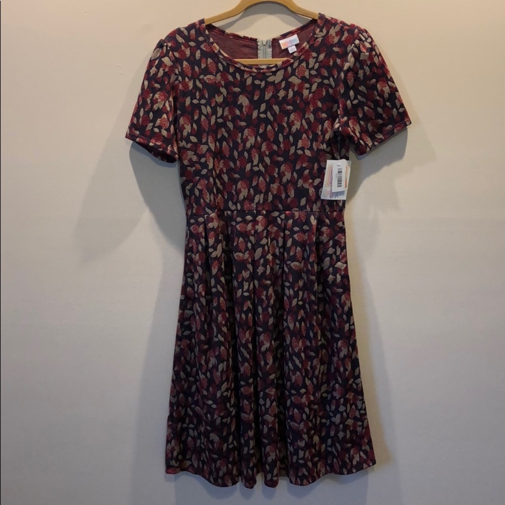 NWT LuLaRoe Amelia dress size L